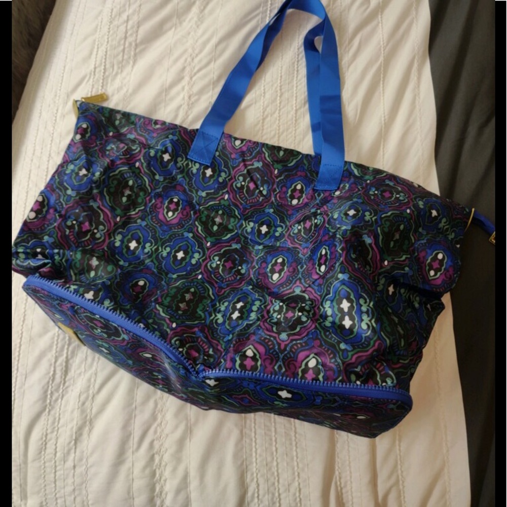 Packable reusable bag NWT